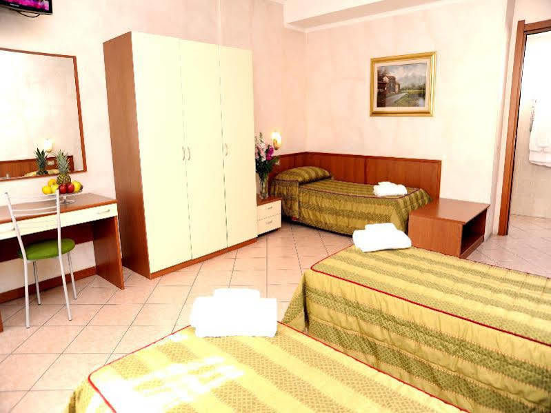 מילאנו Hotel San Siro Fiera מראה חיצוני תמונה